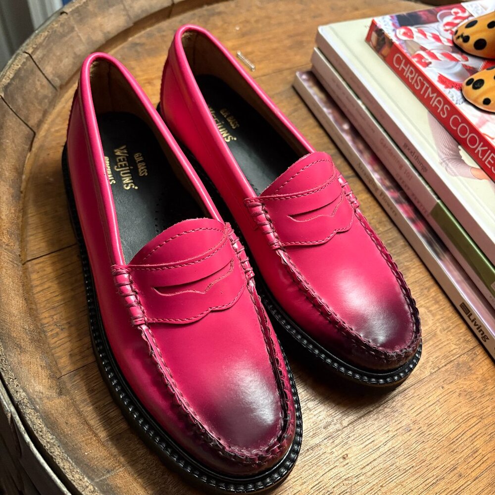 G.H. Bass Weejuns Originals Loafers - Hot Pink Ombre - Size 6M